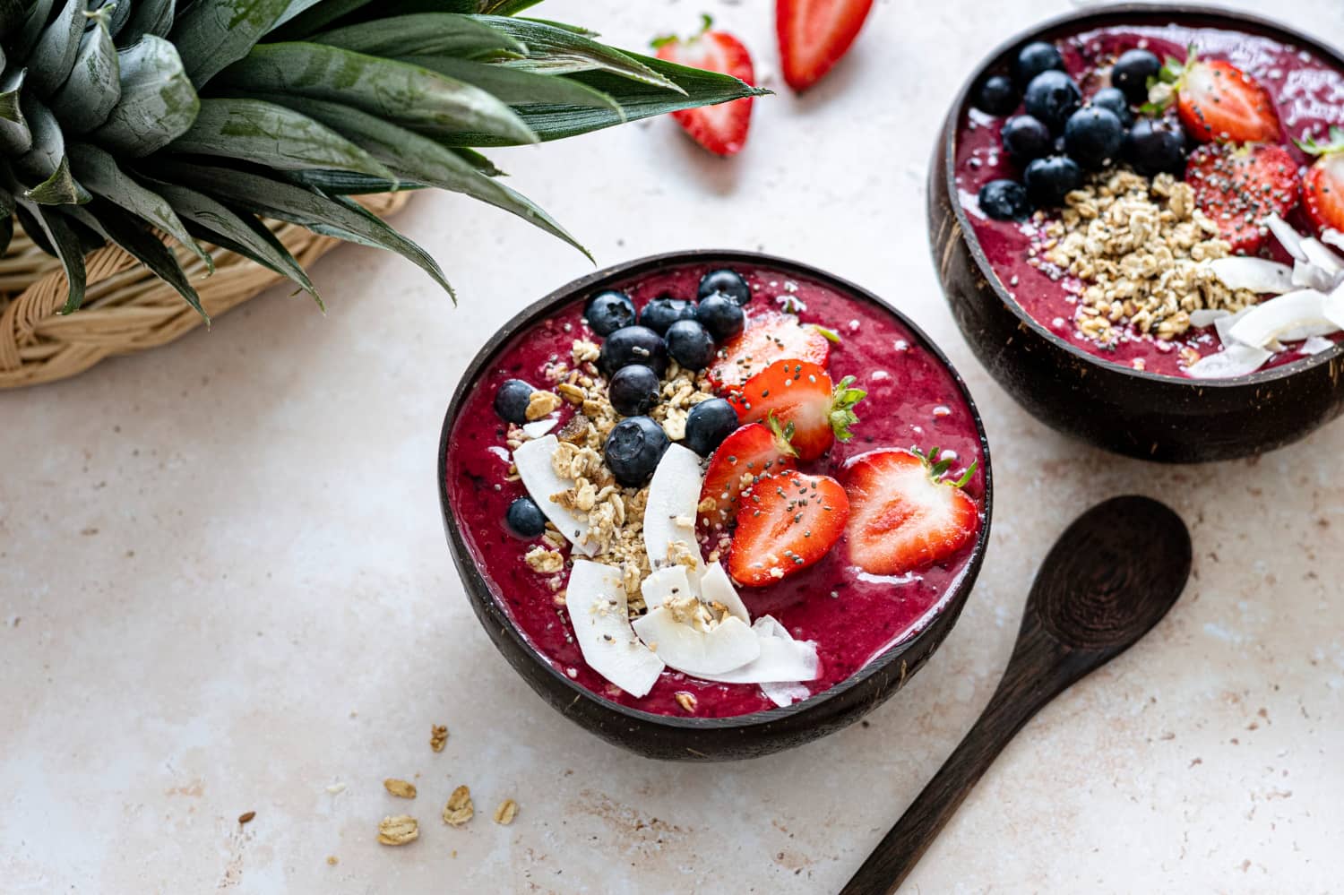 Best acai bowl recipes with granola