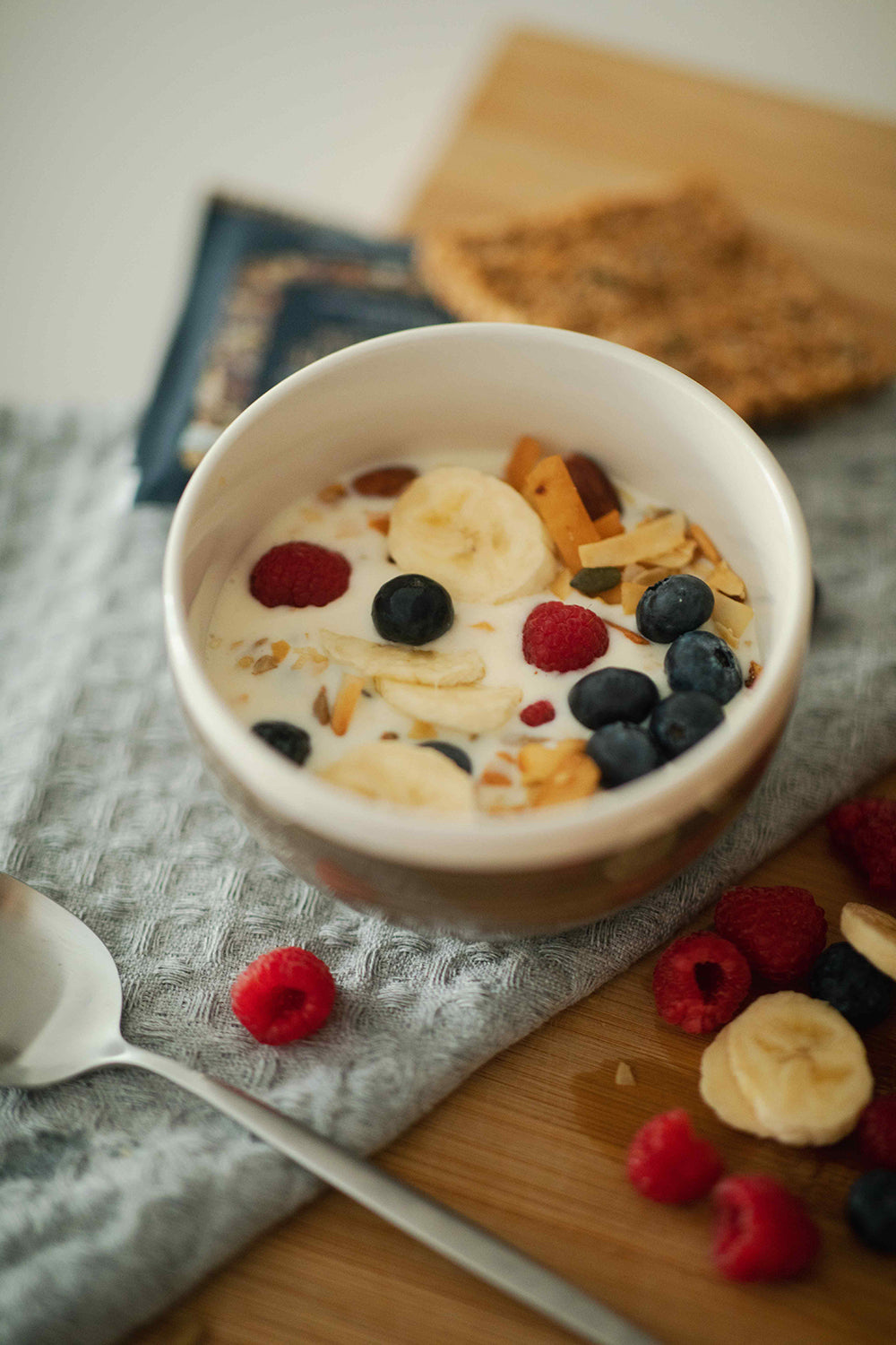 Classic Fruit Free Granola Bag